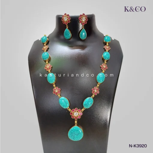 Best Necklace with doublet stone Essendon