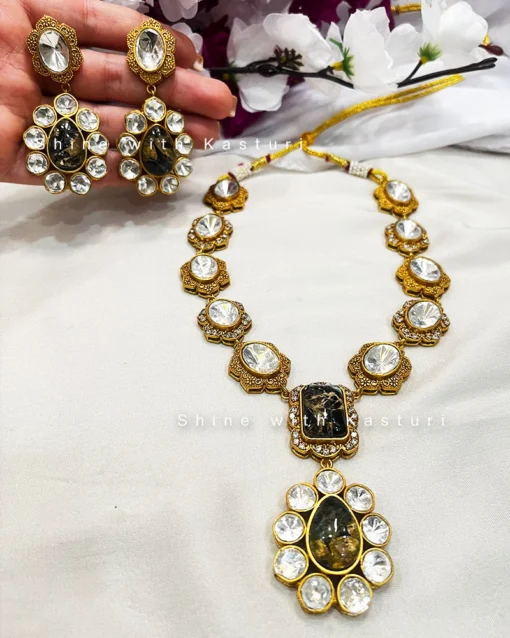Pari Kundan Moissanite Necklace, Marble Stone - Image 4