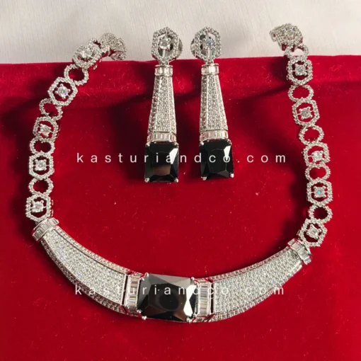 Choker Necklace Set