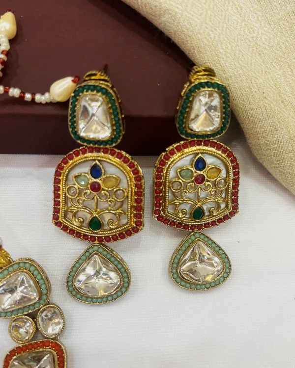 Siya Choker Necklace Beads and Polki - Image 2