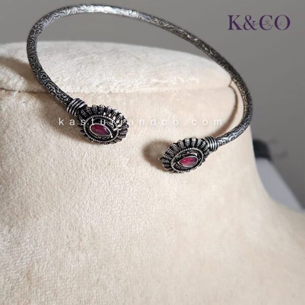 Sleek Ethnic Bangle - Image 2