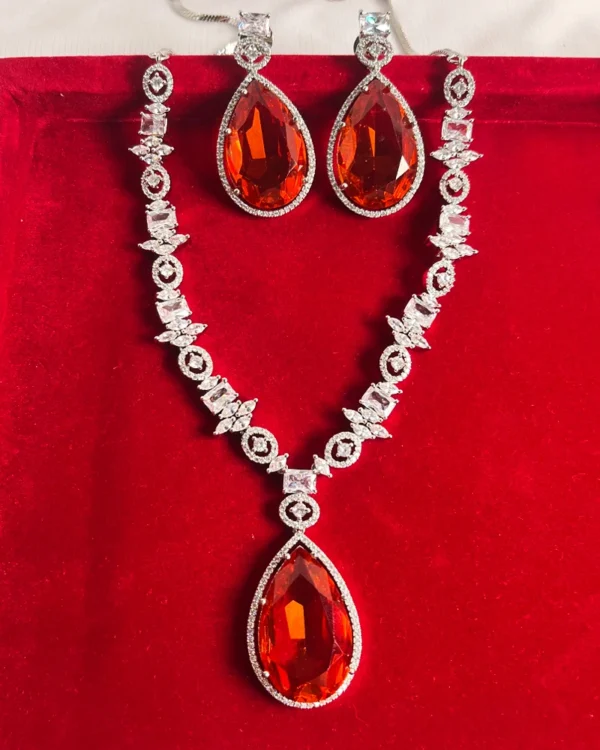 Sargun AD Necklace Set, Doublet Stone Set, Green - Image 4
