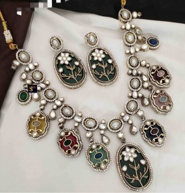 Amrapali Inspired Indian Jewelry Necklace