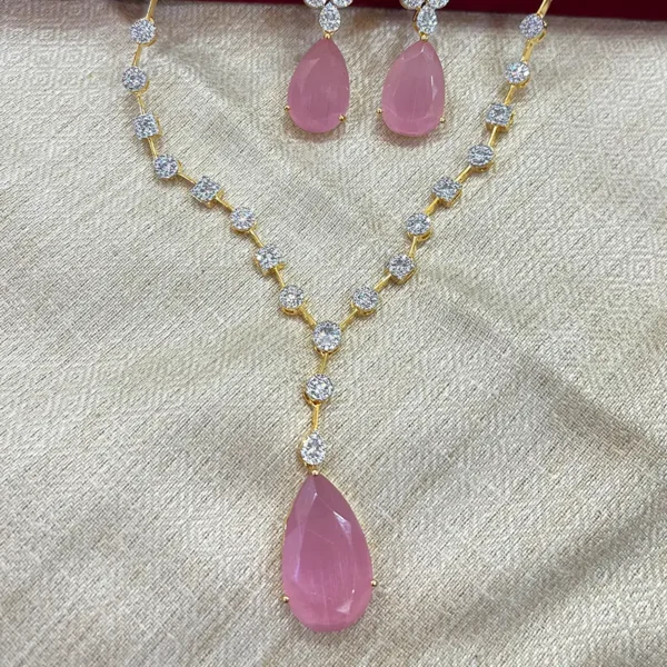 Mahi Gold shimmering Necklace With Earrings, Pink
