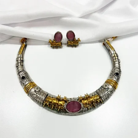 Hasli Choker with Stones and artwork, Pink