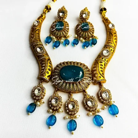 Traditional Hasli Choker with Doublet Stone