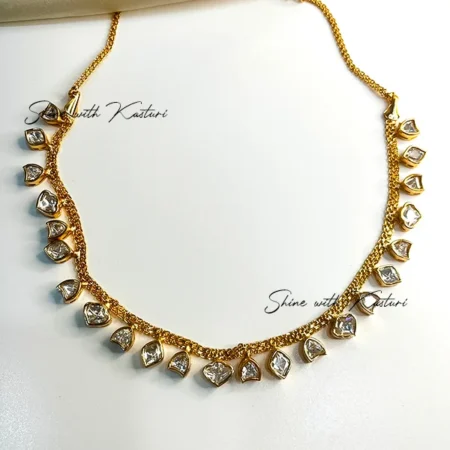 Shop Kundan Classic Necklace with Gold Plating