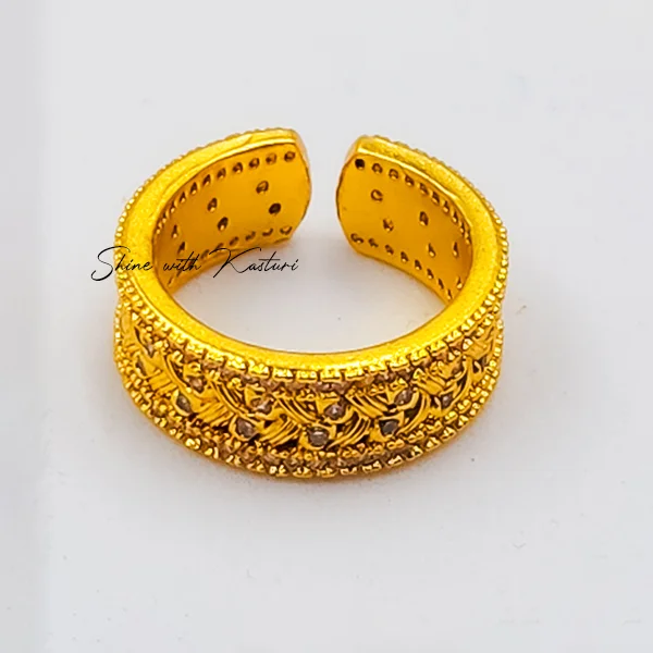 Design Embossed Ring, Gold Plated