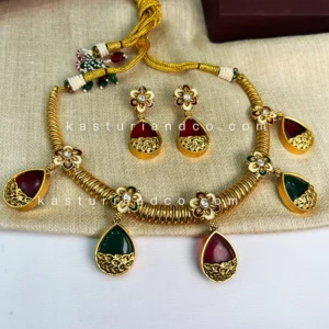 Neena Heritage Kundan Set
