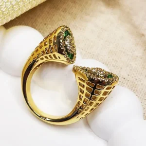 Alternative view of Designer CZ ring with Baguettes, Green