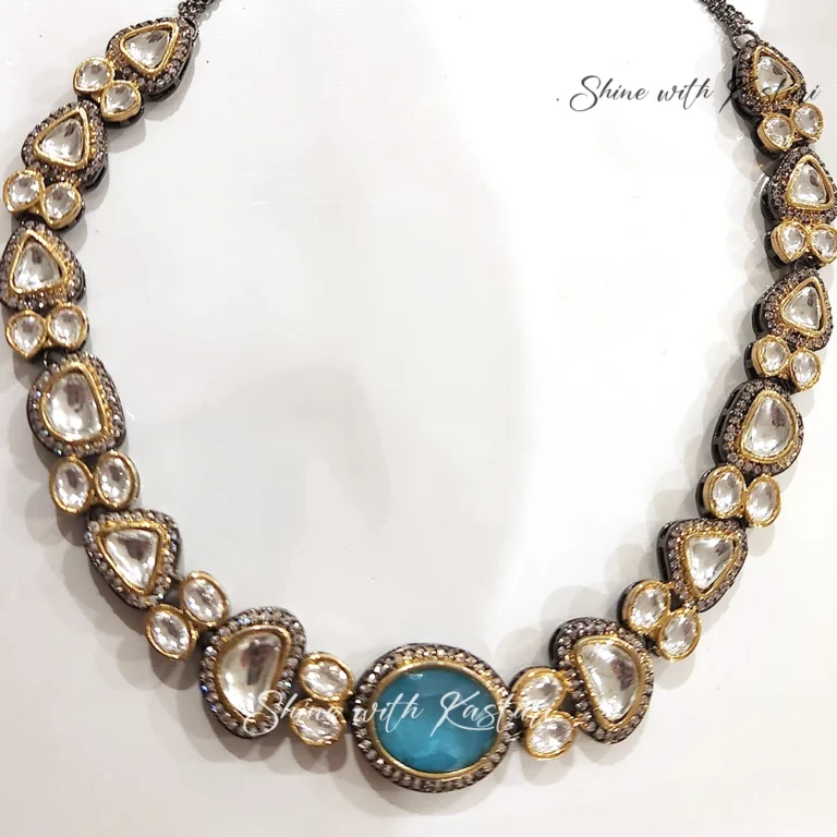 Kundan Choker Necklace in Blue Stone