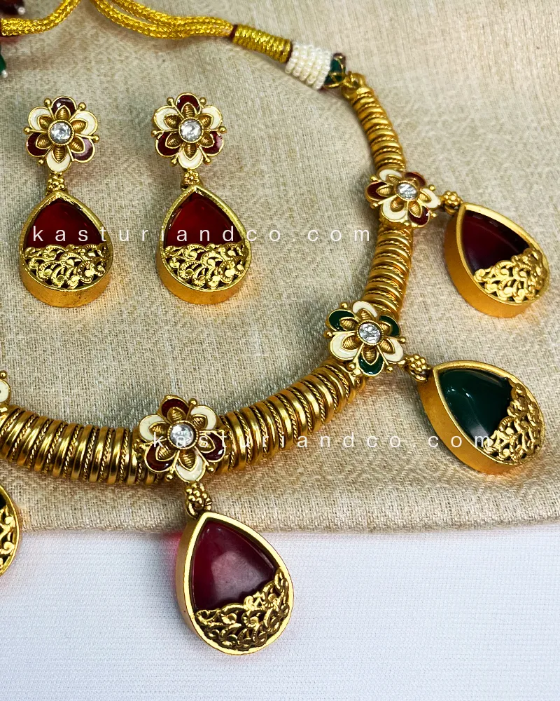 Neena Heritage Kundan Set - Image 3