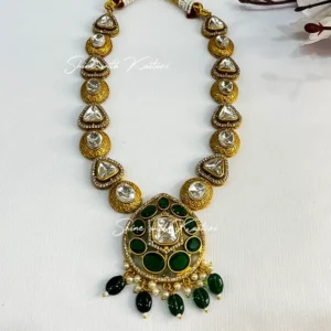 Alternative view of Long Kundan Necklace with Round Pendant, Green