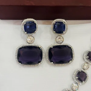 Trending Necklace for party dress