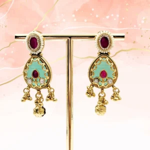 Grace Double-Layered Heritage Necklace Set - Image 4
