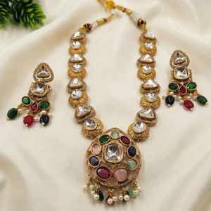 Alternative view of Long Kundan Necklace with Round Pendant