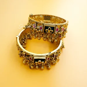 Rajwada Antique Ghungroo Kada Bangles