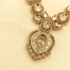 Polki Teardrop Kundan Necklace Set - Image 6