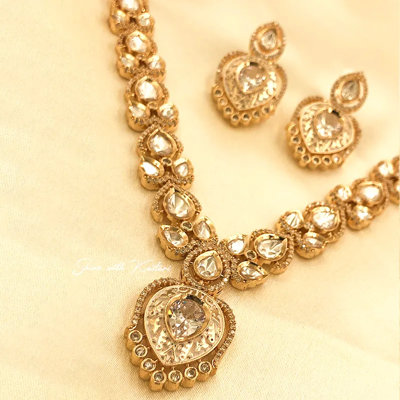 Polki Teardrop Kundan Necklace Set - Image 7