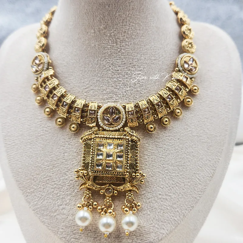 Antique Gold Temple Necklace Set