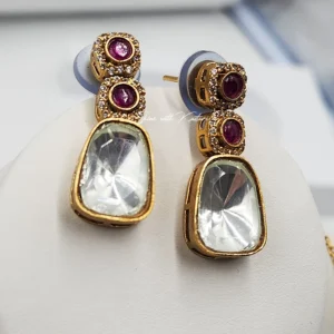 Alternative view of Kundan Pendant Necklace with Multicolor Stones