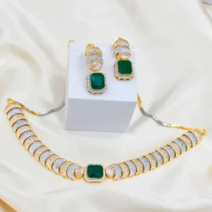 AD Crescent Necklace Set