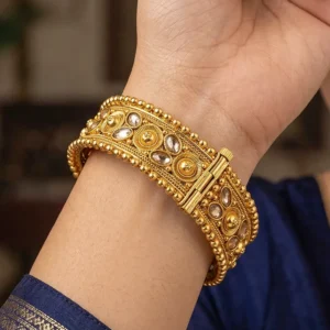 Antique Gold Kundan Cuff Bracelet