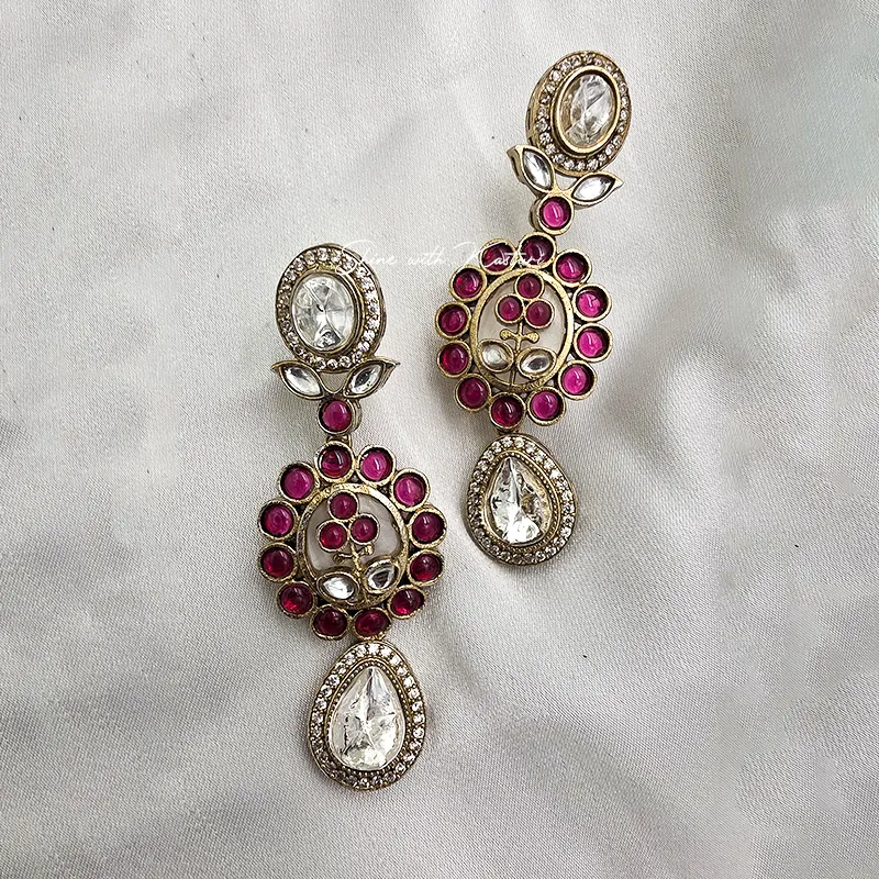 Ruby Floral Kundan Choker Necklace - Image 4