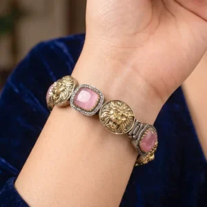 Vintage Lion Head Pink Stone Bracelet