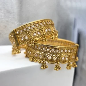 Alternative view of Gold Kundan Kada Bangles with Ghungroo Details