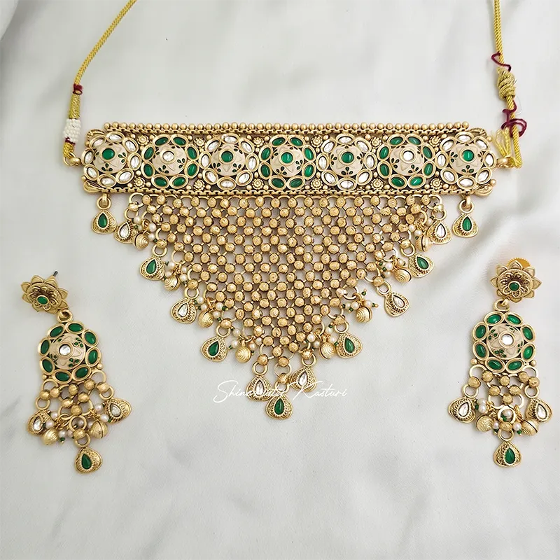 Royal Kundan Green Choker Necklace Set