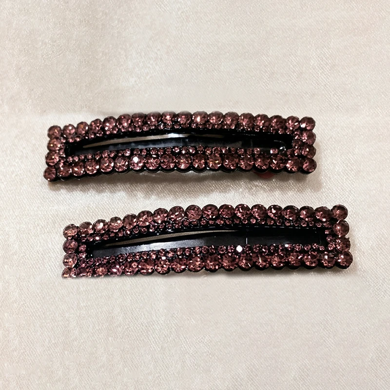 Stylish Embellished Hair Clips for Women - Image 4