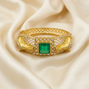 Shop Antique Gold Kada