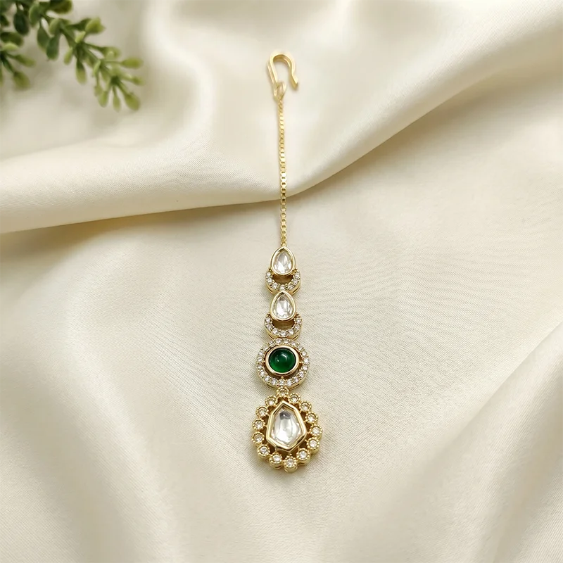Sleek Kundan Maang Tikka, Green