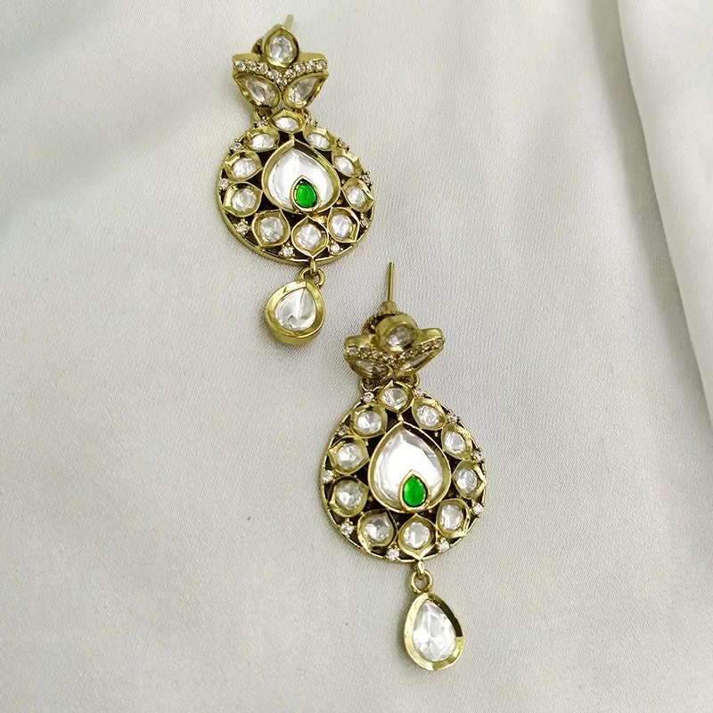 Royal Kundan Statement Necklace Set - Image 3