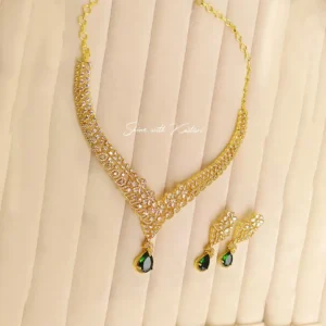 Emerald Teardrop Crystal Necklace Set - Image 4