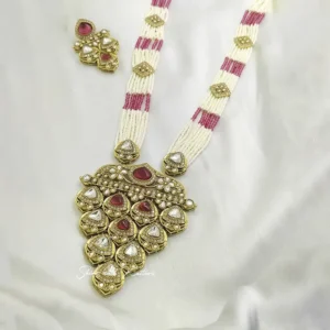 Alternative view of Ruby Long Necklace in Kundan & Pearls with Maang Tikka