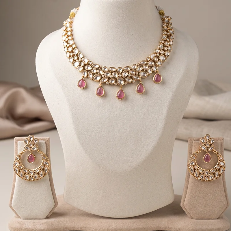 Tyani Finish Classic Kundan Choker Set - Image 2