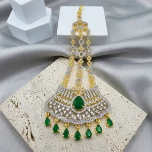 Alternative view of Green Stone Studded Passa
