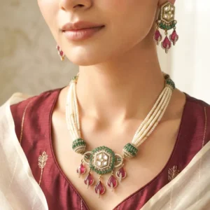 Alternative view of Emerald Pearl Rani Haar Necklace Set with Teardrop Stones