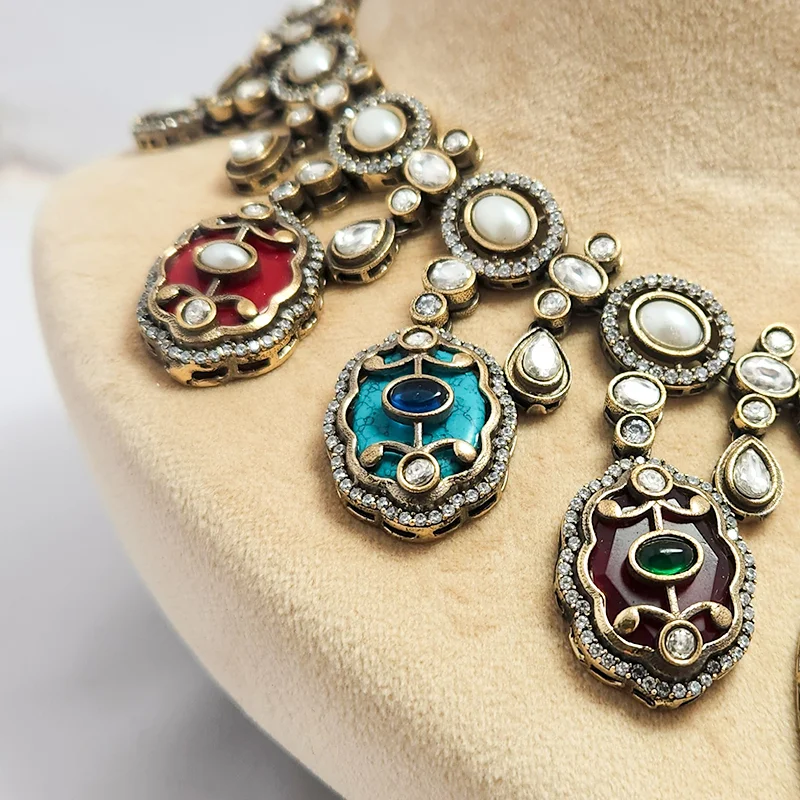 Multicolour Kundan Meenakari Statement Oxidised Necklace - Image 5