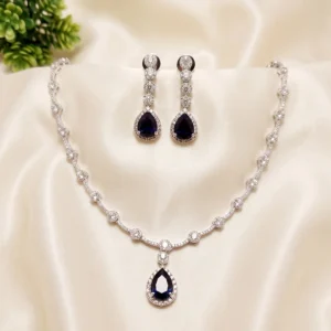 Teardrop Crystal Necklace Set