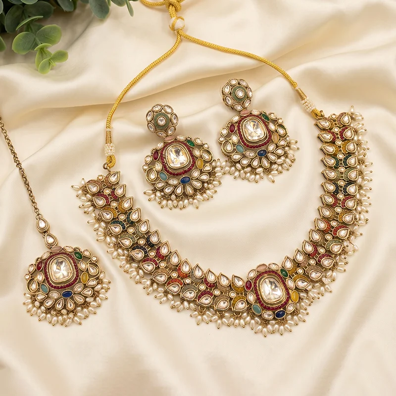 Traditional Kundan Meenakari Bridal Necklace Set